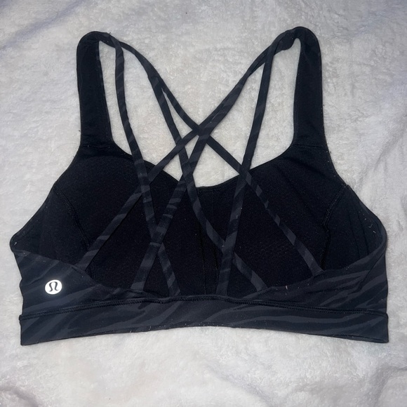 Lululemon free to be zebra bra - Picture 2 of 4